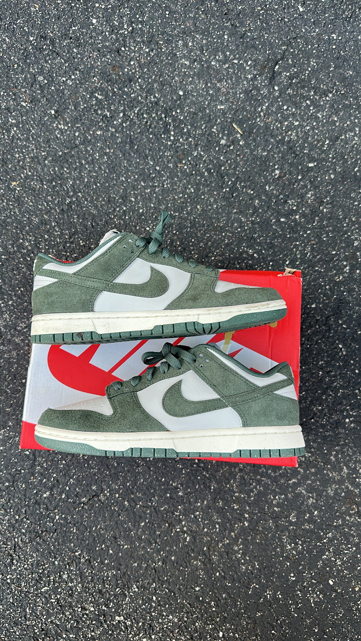 Nike dunk low “vintage Green”