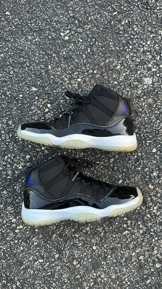 Jordan 11 “Space Jam” (GS)