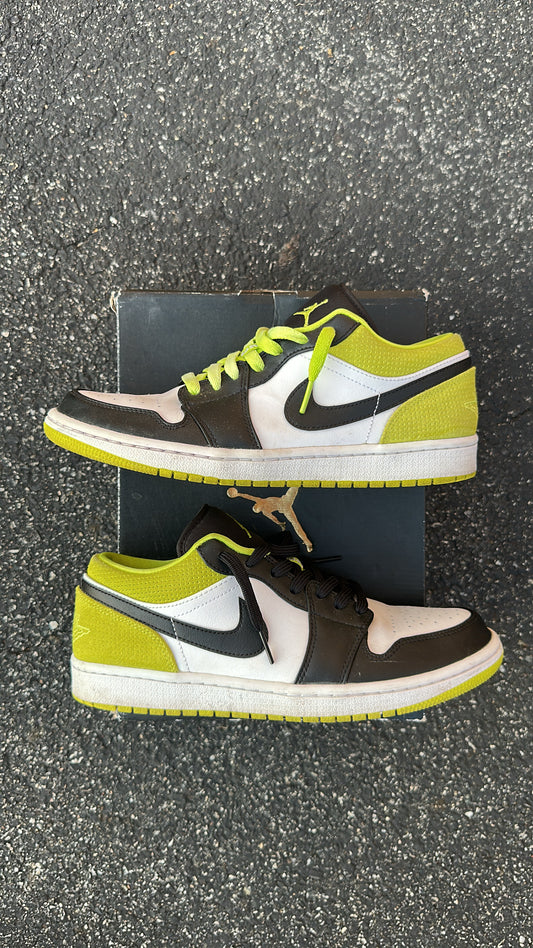 Jordan 1 low “Black Cyber”
