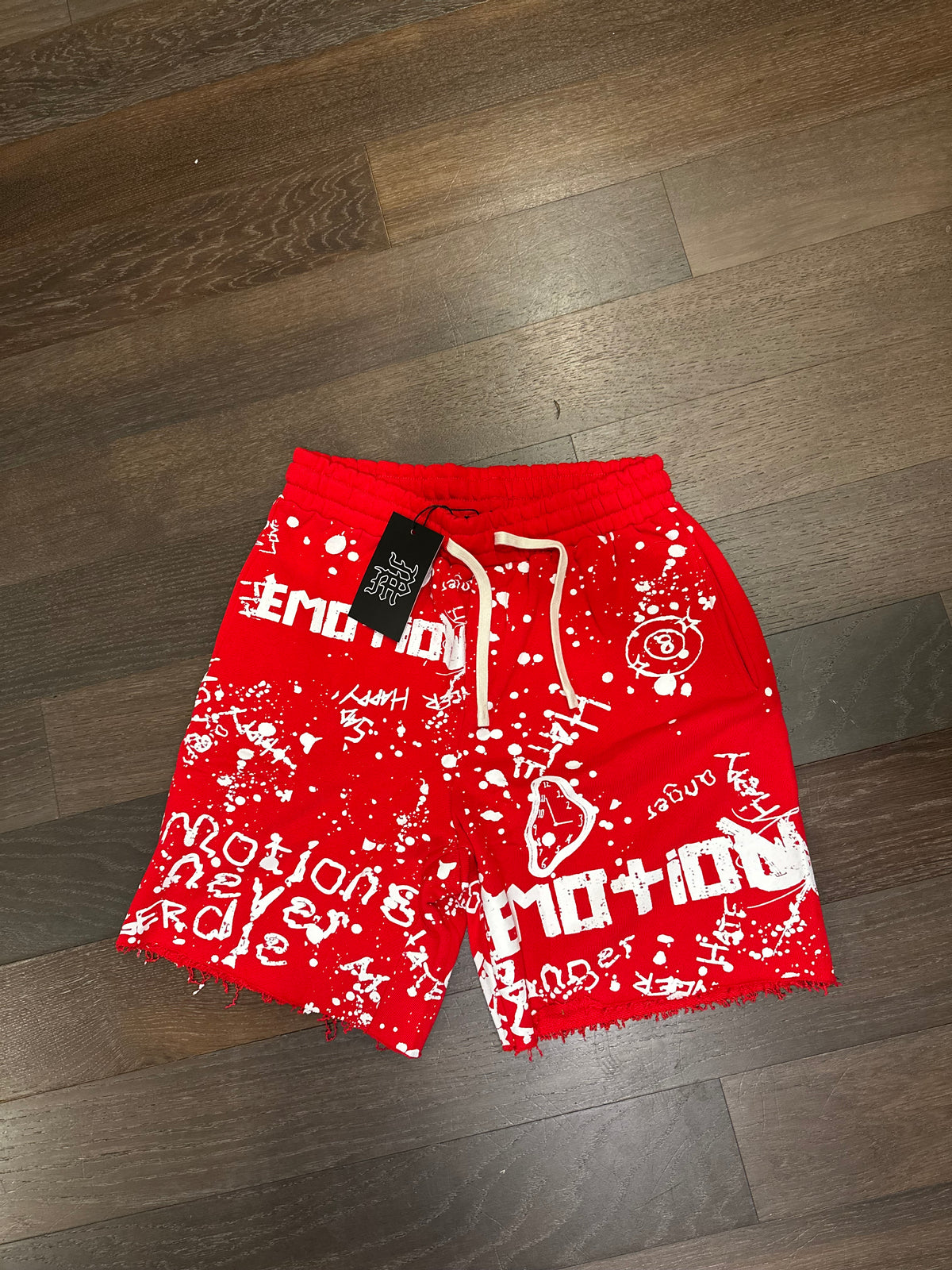 Mixed Emotions Graffiti shorts Red / Black