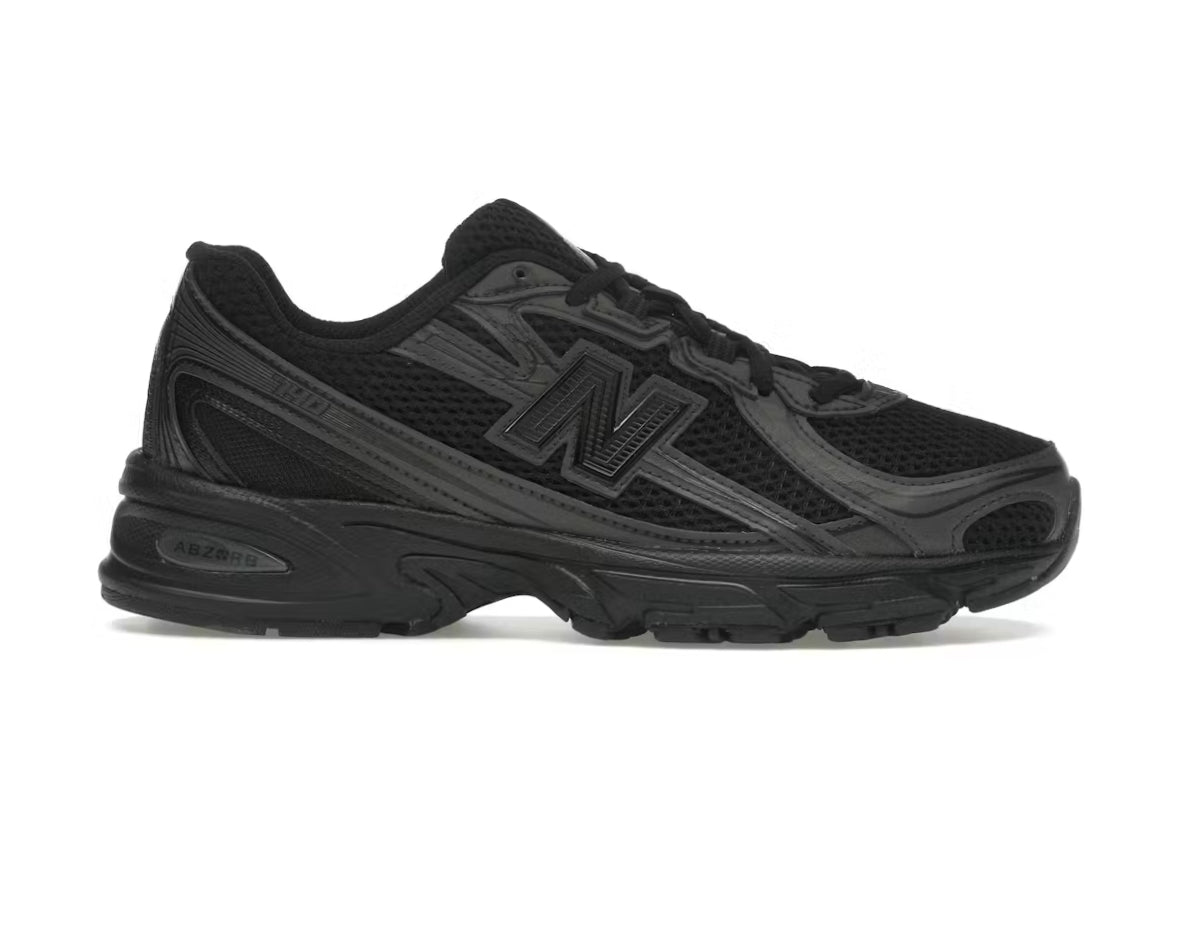 New balance 740 “Triple Black”