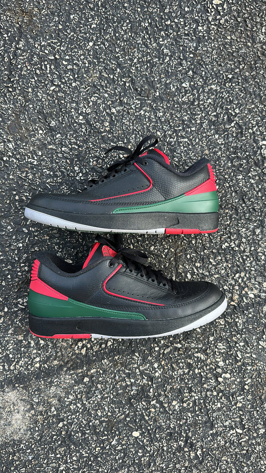 Jordan 2 low “Christmas”