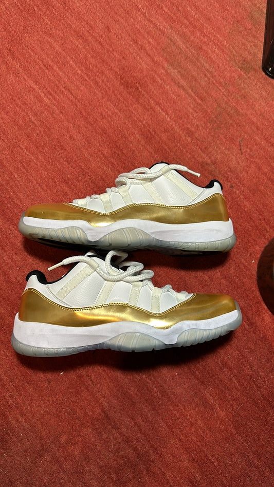 Jordan 11 low “Closing Ceremony”