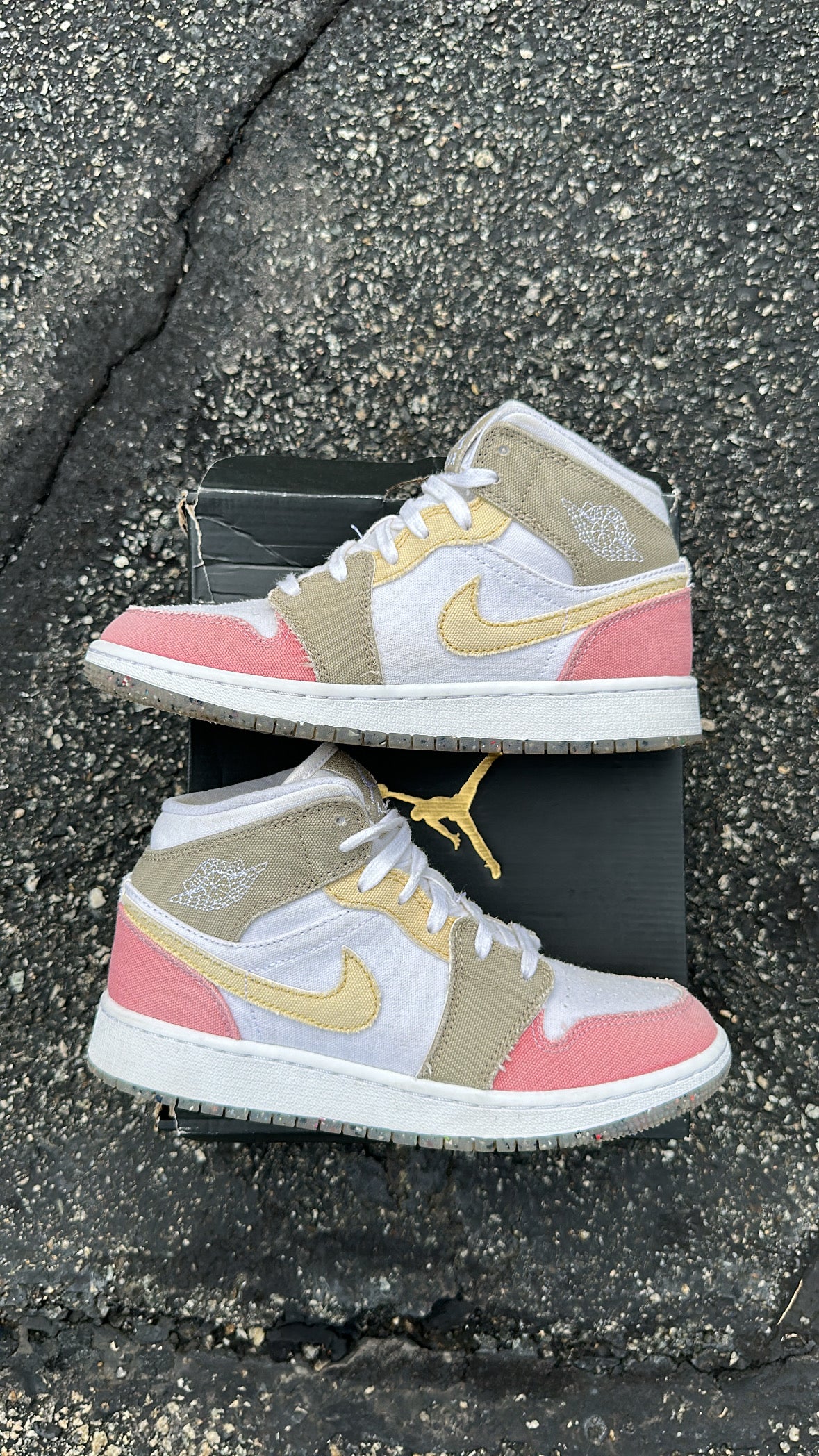 Jordan 1 mid “Pastel Grin” (GS)