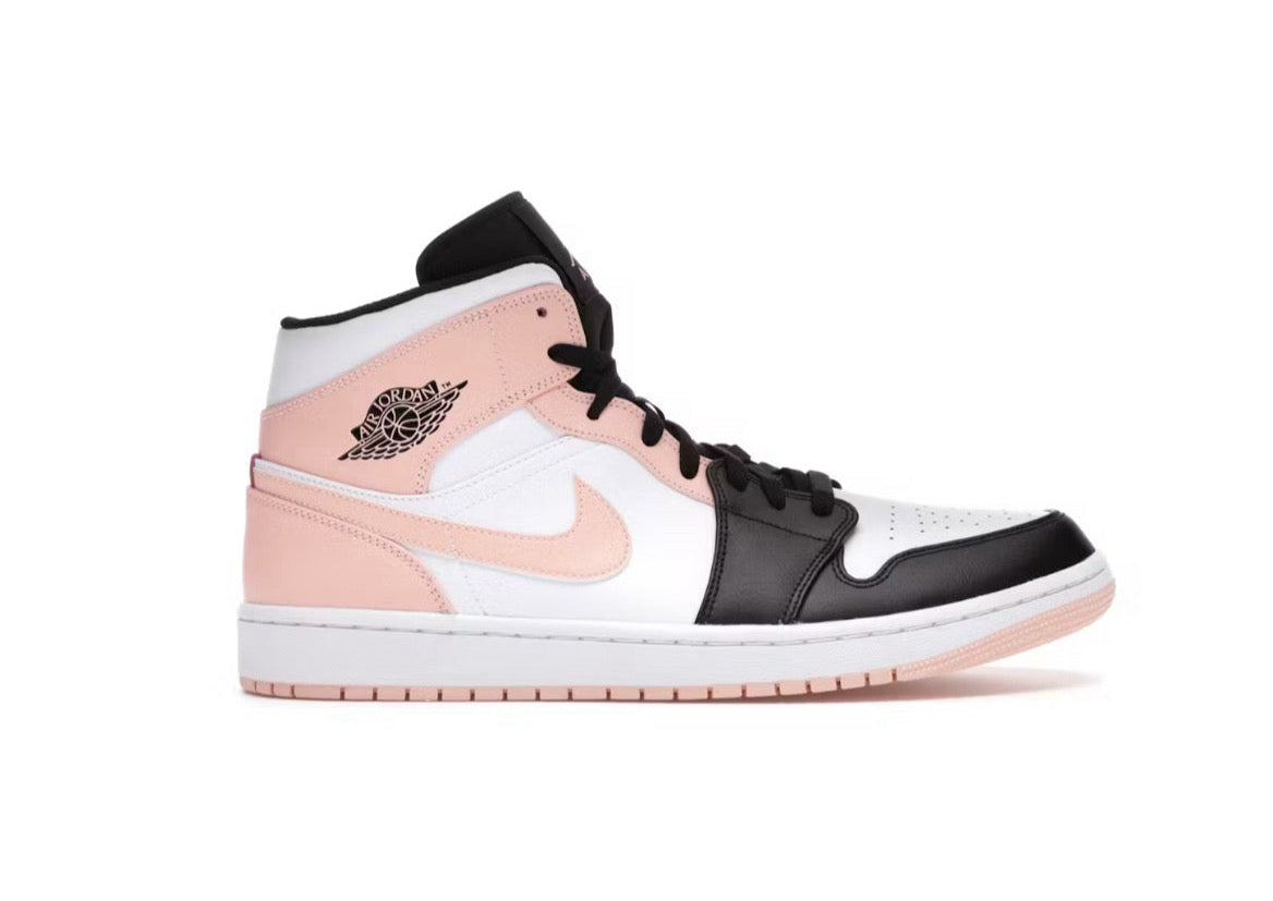 Jordan 1 mid “Arctic Orange black toe” 2021