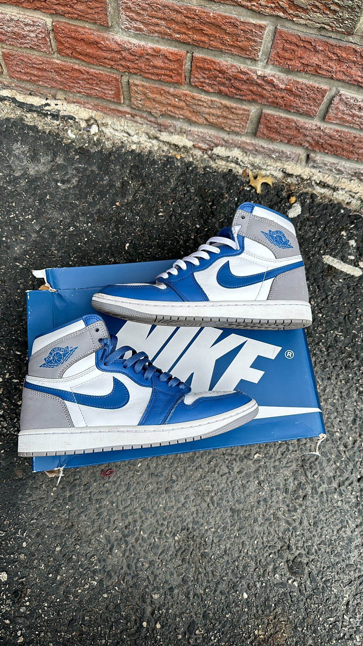 Jordan 1 high Og “True Blue”