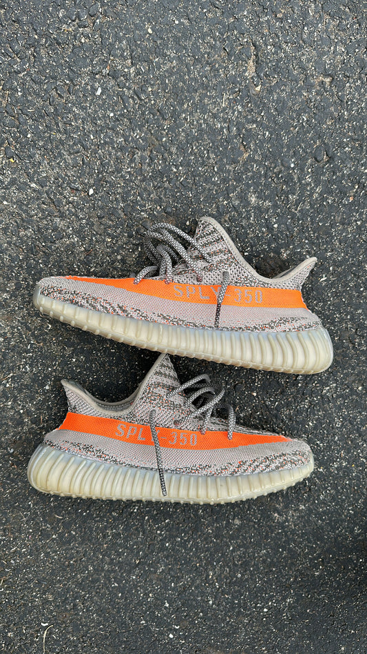 Yeezys 350 v2 “Beluga”