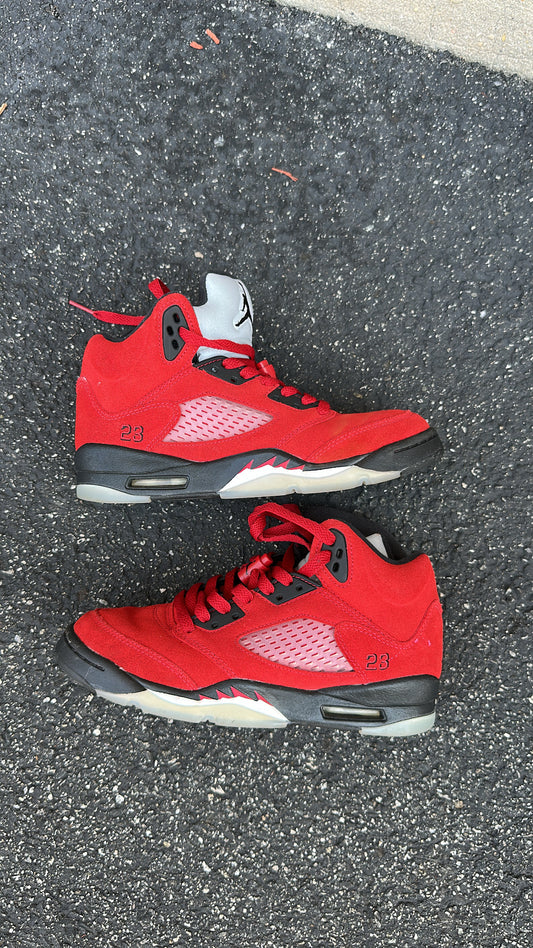 Jordan 5 “Ranging Bulls” (GS)